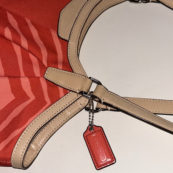 Coach Bag - Picture 6 of 10